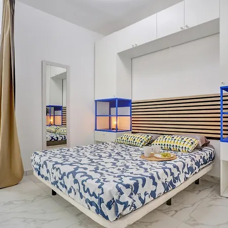 Parrot Paradise Studio, Wifi, Smart Tv, Pool Lejlighed Costa del Silencio